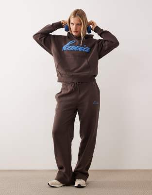Kaiia Exclusive Cotton Rich Wide Leg Sweatpants In Brown