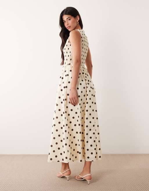 Kaiia exclusive cotton slashneck shirred bodice maxi dress in lemon and brown polka dot, 4 of 4