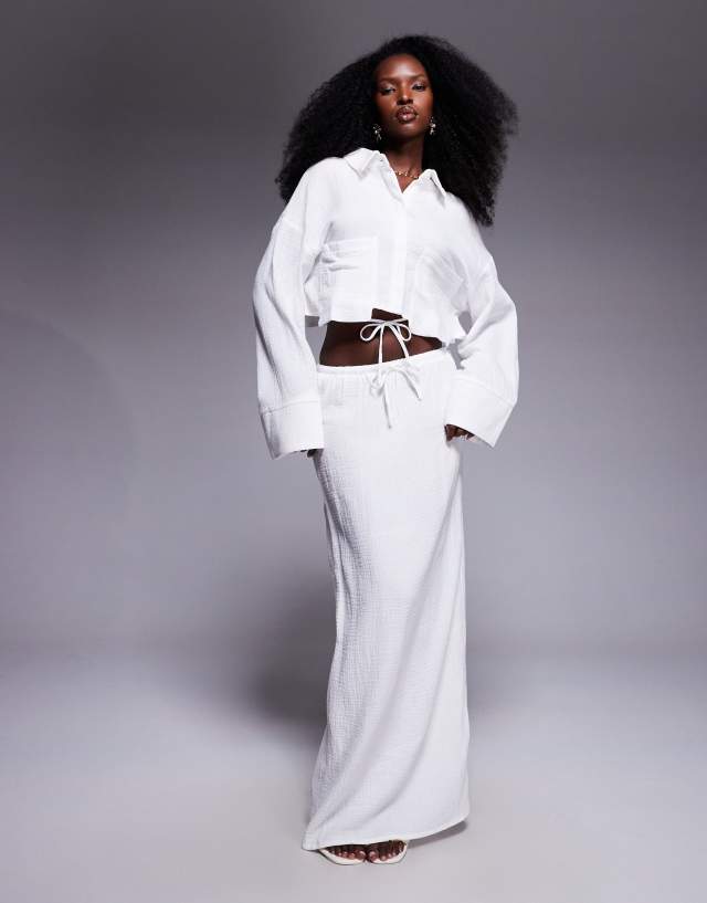 Kaiia exclusive cotton textured cropped tie back oversized shirt