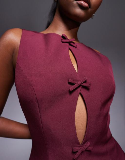 Kaiia exclusive cut out bow detail pleated skirt mini dress in burgundy