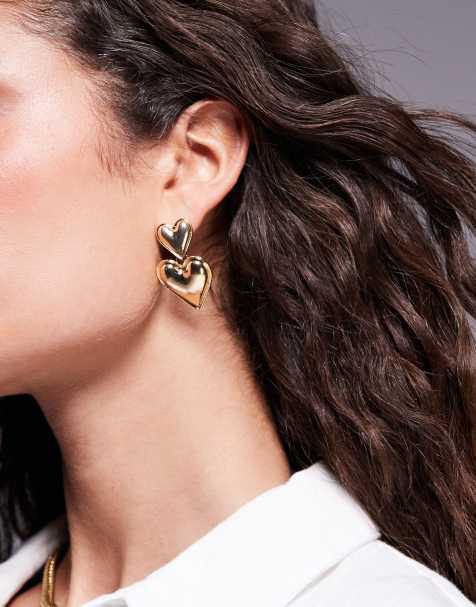 Kaiia exclusive double heart earrings in gold - view 1