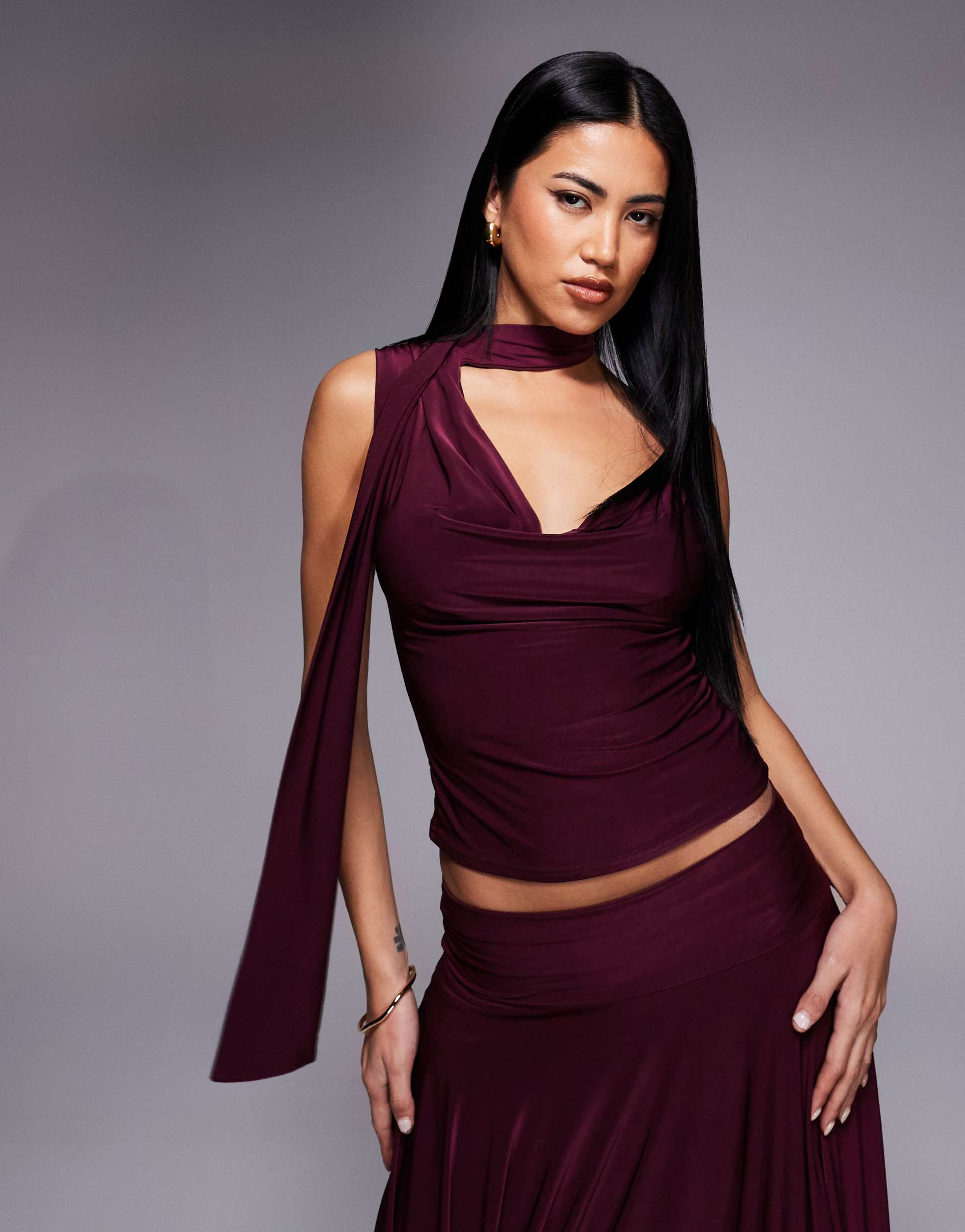 kaiia exclusive double layered slinky cowl neck scarf detail top in dark cherry - part of a set