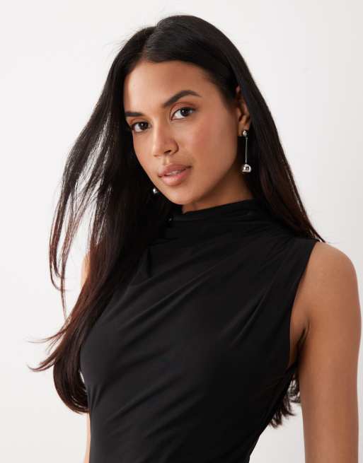 Kaiia exclusive double layered slinky high neck ruched side detail maxi dress in black, 2 of 4