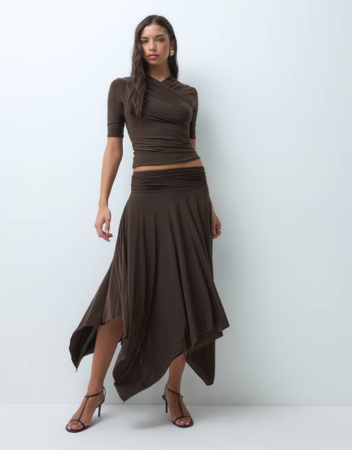 Kaiia exclusive double sculpted slinky wrap front detail 3/4 sleeve top co-ord in chocolate , 2 of 5