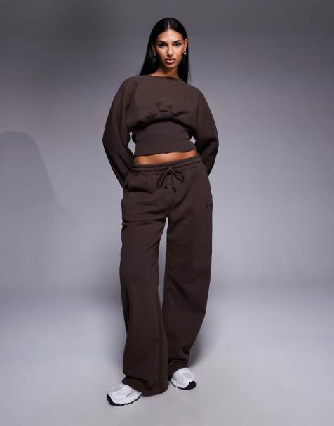 Kaiia exclusive extreme oversized sleeve cinched waist sweatshirt and ribbed waistband joggers co-ord in chocolate - view 1