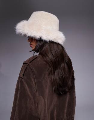 Kaiia Exclusive Faux Fur Bucket Hat In White