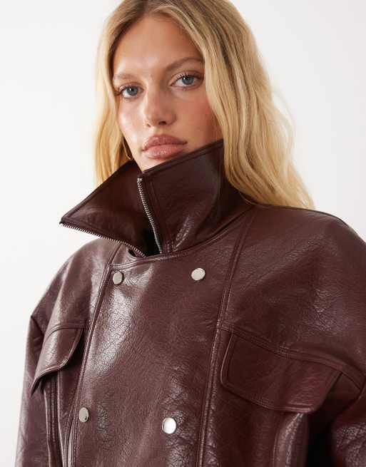 Kaiia exclusive faux leather funnel neck bomber jacket in burgundy, 3 of 4