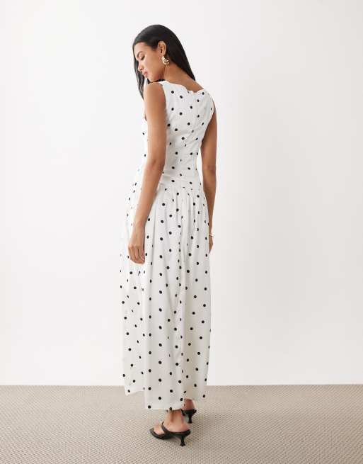 Kaiia exclusive high square neck button through drop waist satin maxi dress in mono polka dot, 4 of 4