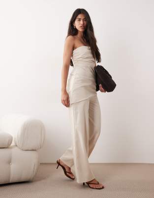 Kaiia exclusive linen blend wide leg pants in natural - part of a set natural 9490₽