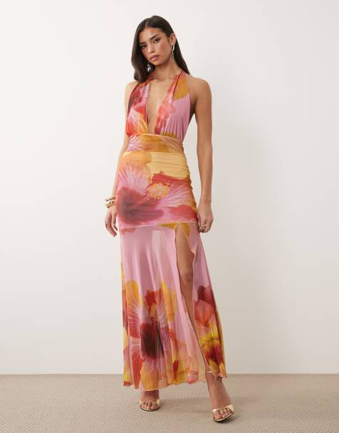 Kaiia – Exclusive – Maxikleid in Rosa und Zitronengelb geblümt mit Choker-Design, tiefem Ausschnitt und durchscheinendem Saumdetail - view 1