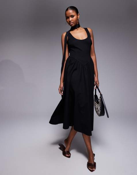 Kaiia – Exclusive – Maxikleid in Schwarz mit U-Ausschnitt, Schaldetail und tiefer, miederförmiger Taille - view 1