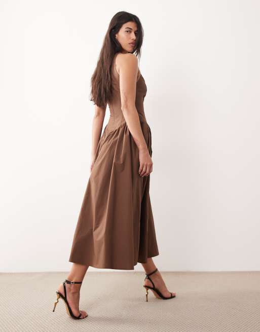 Kaiia - Exclusive - Midaxi jurk van katoenen poplin met aangerimpelde taille in bruin, 4 van 4