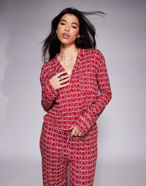 Kaiia exclusive mix and match cropped button through pyjama top co-ord in burgundy bow print - view 1