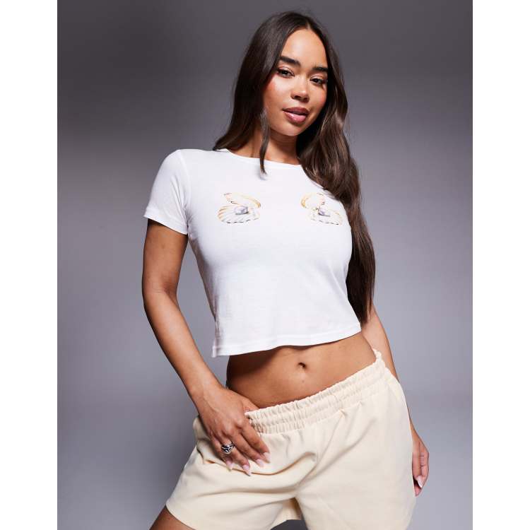 Kaiia exclusive oyster pearl shell graphic baby tee in white