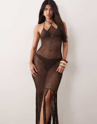 Kaiia exclusive premium halterneck crochet tassel hem maxi dress in chocolate chocolate 20090₽