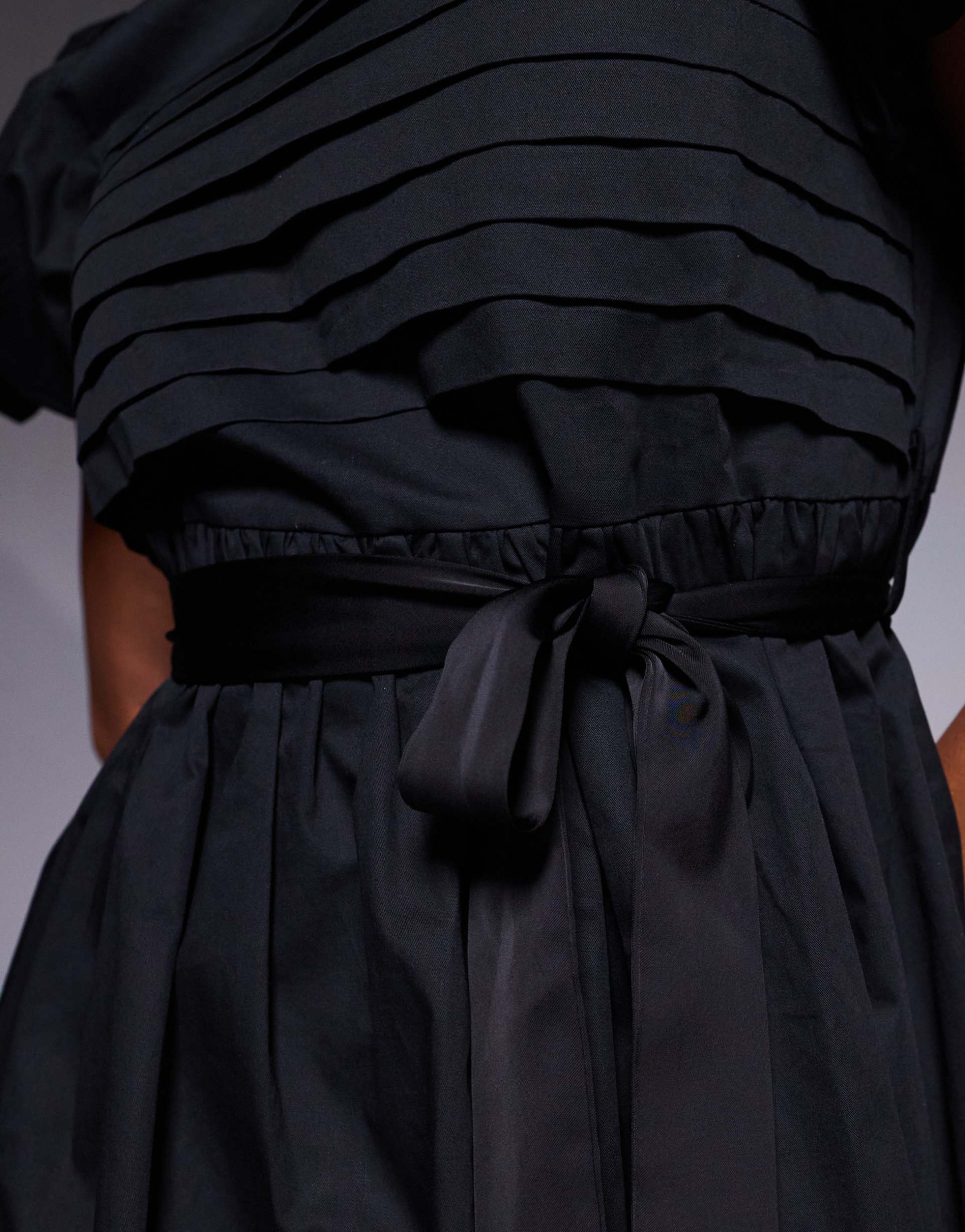 kaiia exclusive puff sleeve tie waist babydoll mini dress in black