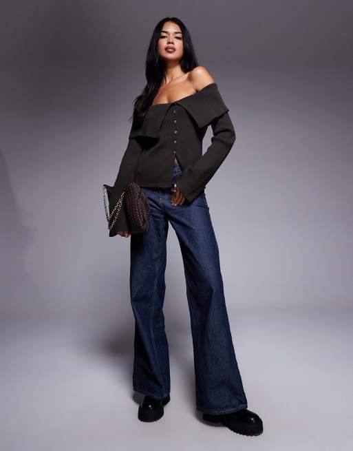 Kaiia exclusive ribbed foldover bardot knitted button detail flare sleeve jumper in chocolate, 3 of 4