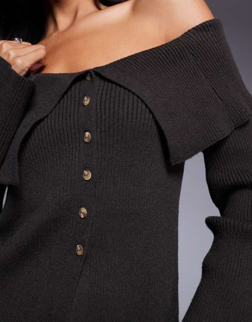 Kaiia exclusive ribbed foldover bardot knitted button detail flare sleeve jumper in chocolate, 4 of 4