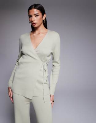 Kaiia Exclusive Ribbed Knit Wrap Front Top In White