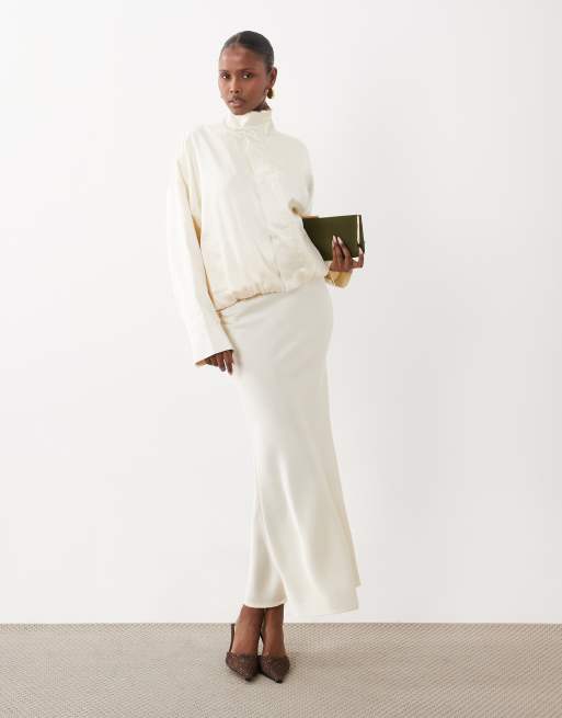 Kaiia exclusive satin funnel neck balloon hem bomber jacket and skirt in cream, 3 of 3