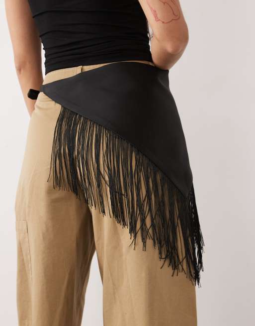 Kaiia exclusive satin fringed headscarf in black, 2 of 3