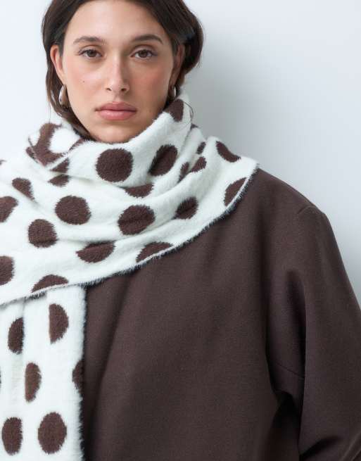 Kaiia exclusive scarf in brown and cream polka dot, 4 of 5