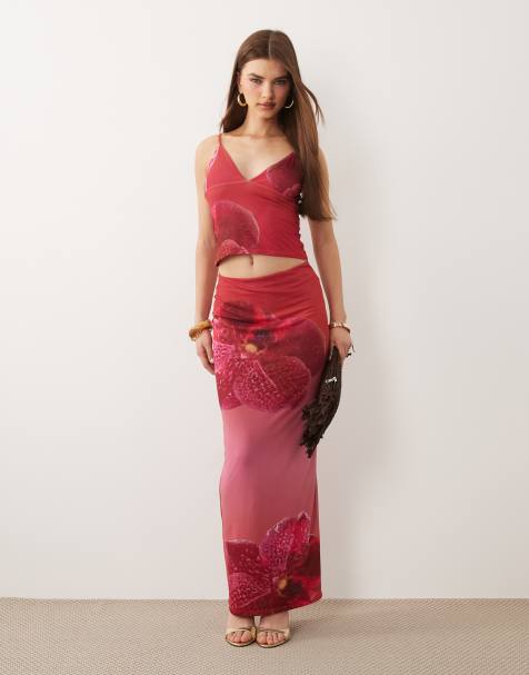 Kaiia exclusive slinky mesh maxi skirt co-ord in pink ombre floral - view 1