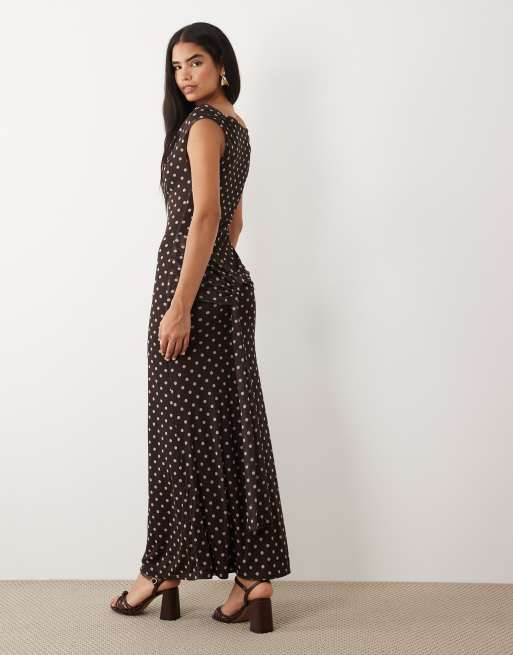 Kaiia exclusive slinky tie drape waist cowl back maxi dress in chocolate and pink polka dot, 4 of 4