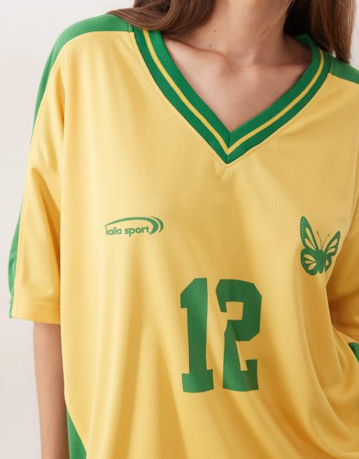 Kaiia - Exclusive - Sport - Oversized voetbalshirt met V-hals in geel en groen, 4 van 4