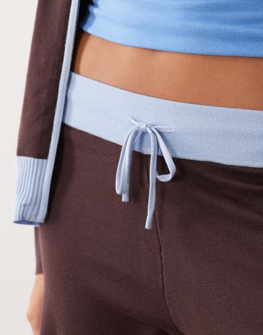 Kaiia exclusive straight leg side stripe trackies co-ord in dark blue and brown, 2 of 5