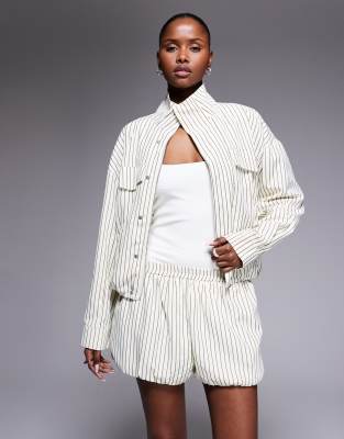 Kaiia exclusive striped bubble shorts in cream and brown - part of a set cream - black 11790₽