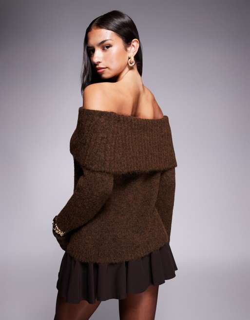 Kaiia – Exclusive – Strukturierter Strickpullover in Schokobraun mit Wollhaptik und breit umgeschlagenem Carmen-Ausschnitt, 3 von 4