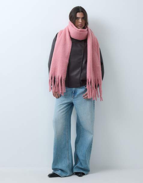 Kaiia – Exclusive – Superweicher Oversize-Fransenschal in Rosa - view 1