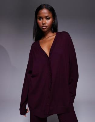 Kaiia Exclusive V-front Button Through Knit Relaxed Longline Cardigan In Red