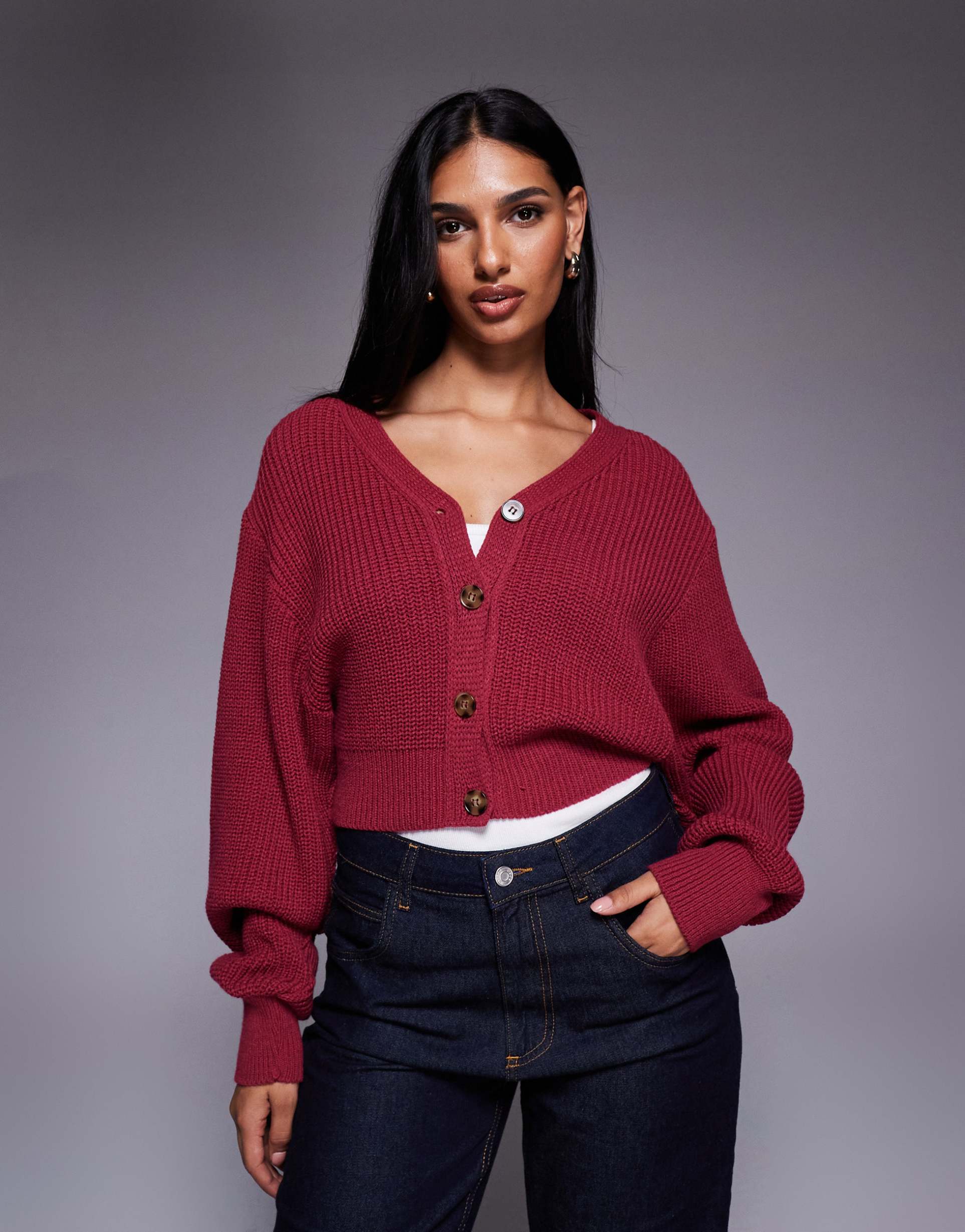 kaiia exclusive v-front button up balloon sleeve cardigan in cranberry