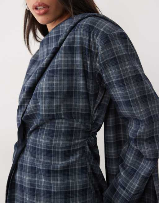 Kaiia exclusive wrap scarf detail button through tie back shirt in blue check, 4 of 4