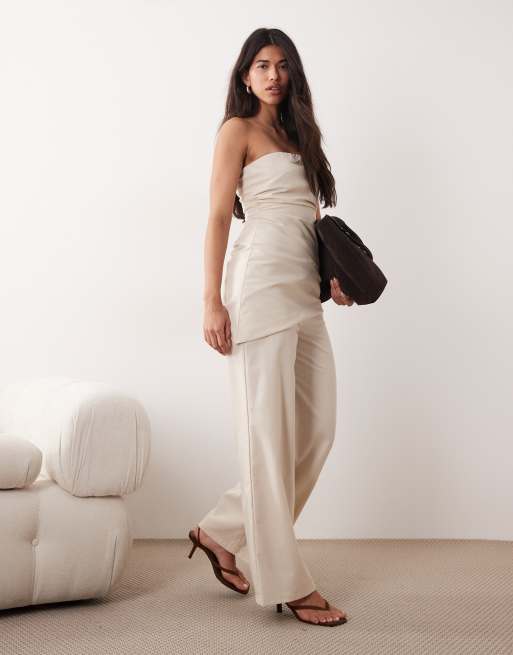 Kaiia - Exclusives - Co-ord set van asymmetrische bandeau-top en broek met wijde pijpen van linnenmix in naturel, 3 van 3