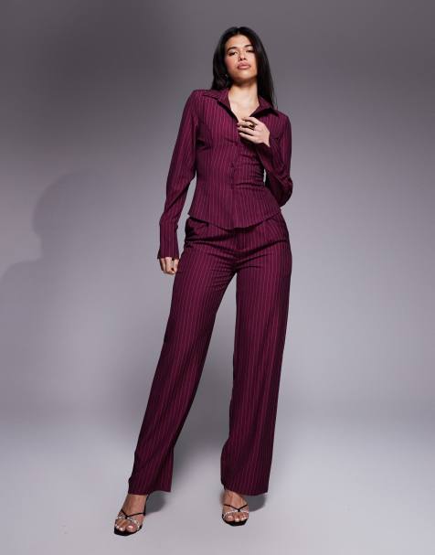 Kaiia - Exclusives - Co-ord set met aansluitend overhemd met knopen aan de voorkant en elegante broek met rechte pijpen en krijtstreep in bordeauxrood - view 1