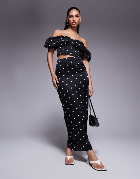 Kaiia - Exclusives - Co-ord set van bardot top en maxi rok in zwart met polkadots - view 1