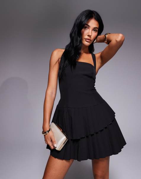 Kaiia - Exclusives - Elegante mini jurk met halternek, stroken en asymmetrische ruches in zwart - view 1