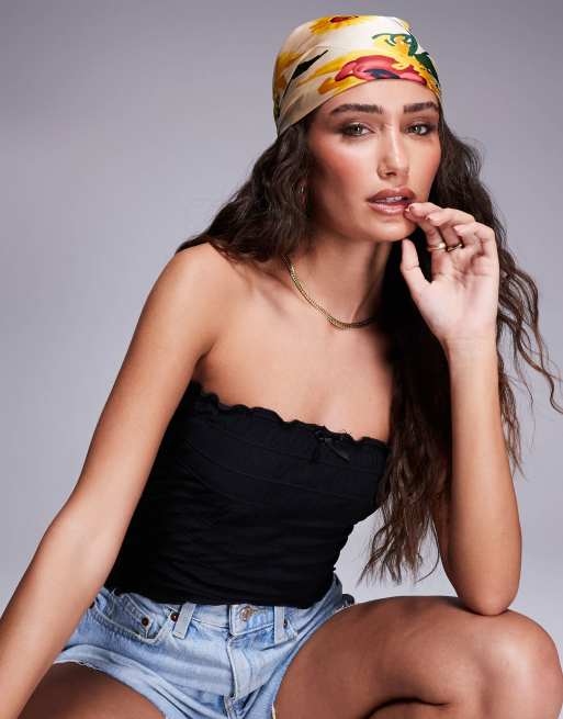 Kaiia - Exclusives - Hoofddoek van satijn met zonnebloemenprint in multi 