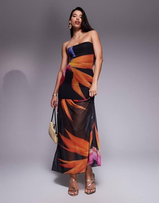 Kaiia - Exclusives - Maxi bandeau-jurk van glad gelaagd mesh met bloemenprint en aangerimpelde doorschijnende zoom in zwart