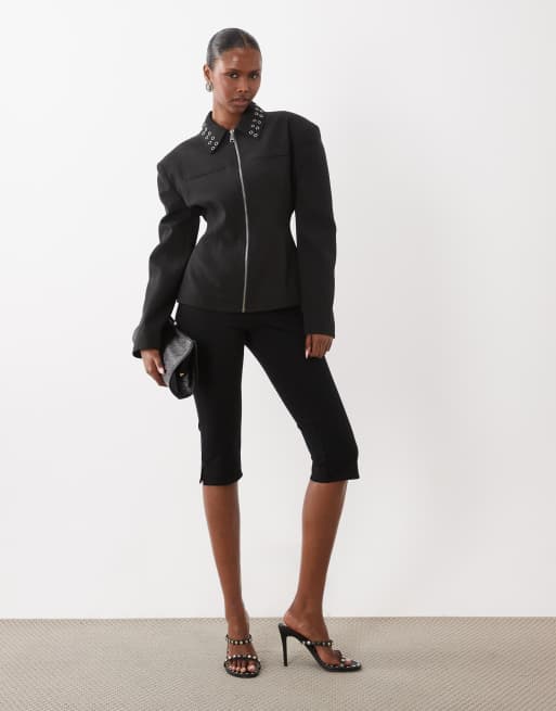 Kaiia exclusivité veste cintrée à taille marquée avec col à œillets et épaulettes noire, 3 de 4