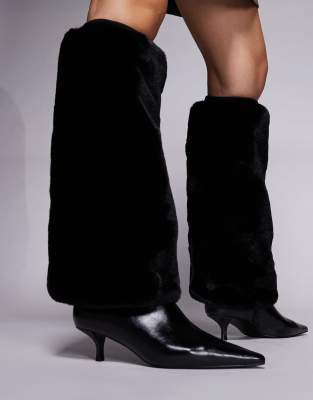 Kaiia - Exklusive Beinstulpen aus Kunstpelz in Schwarz