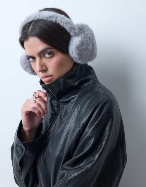 Kaiia exklusive Herz-Ohrwärmer in Faux-Fur-Optik in Grau - view 1