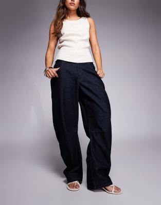 Kaiia - Exklusive Jeans aus Denim mit hohem Baumwollanteil in Raw-Waschung mit weitem, abgerundetem Bein-Blau