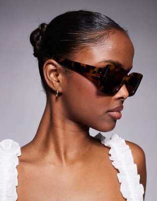 Kaiia - Exklusive, klobige, rechteckige Sonnenbrille in brauner Schildpatt-Optik