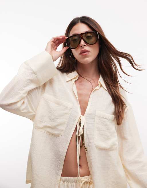 Kaiia – Exclusive – Set aus Baumwollmix in hellem Zitronengelb, bestehend aus Oversize-Hemd mit geschnürter Vorderseite und Shorts, 2 von 3
