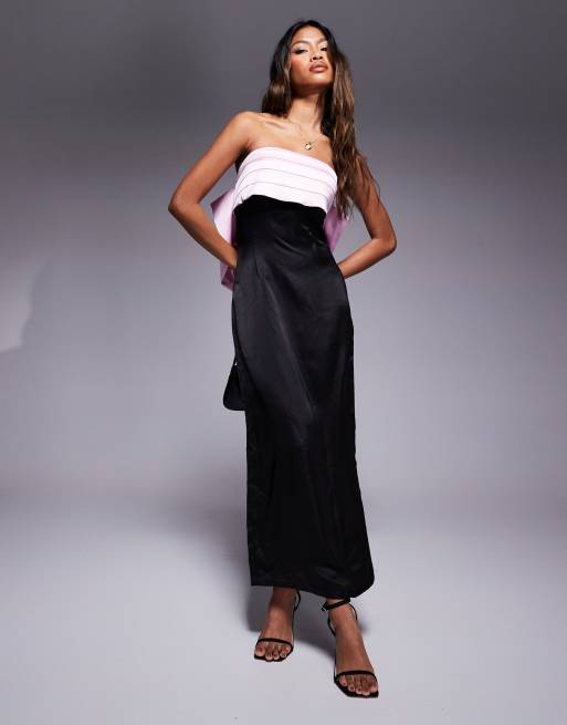 Kaiia – Exklusives Satin-Maxikleid in Schwarz mit geradem Schnitt und überdimensionaler rosa Schleife, 2 von 4