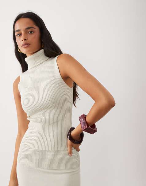 Kaiia exklusivt stickad ärmlös topp med hög krage i cream - view 1